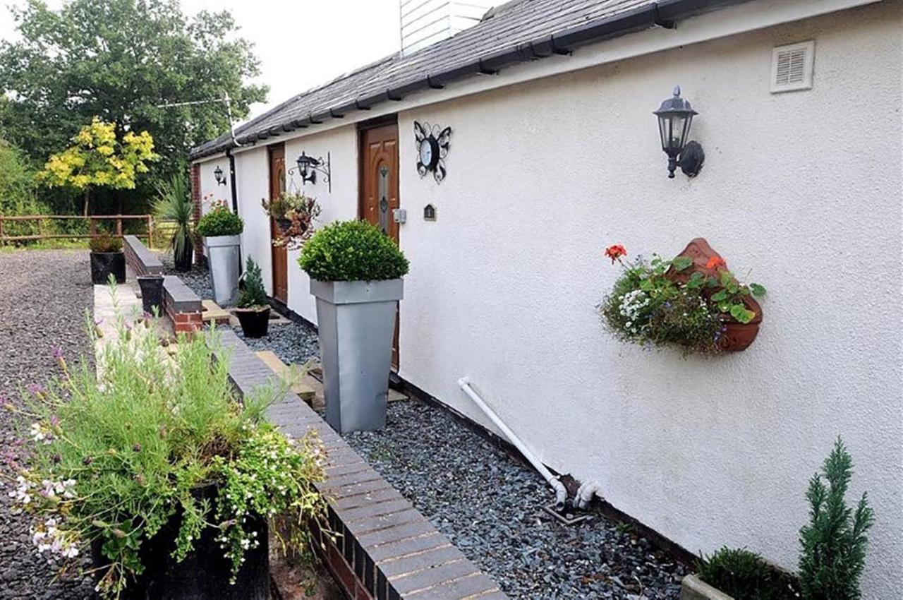 Little Rushbrook Cottages Tanworth Ruang foto