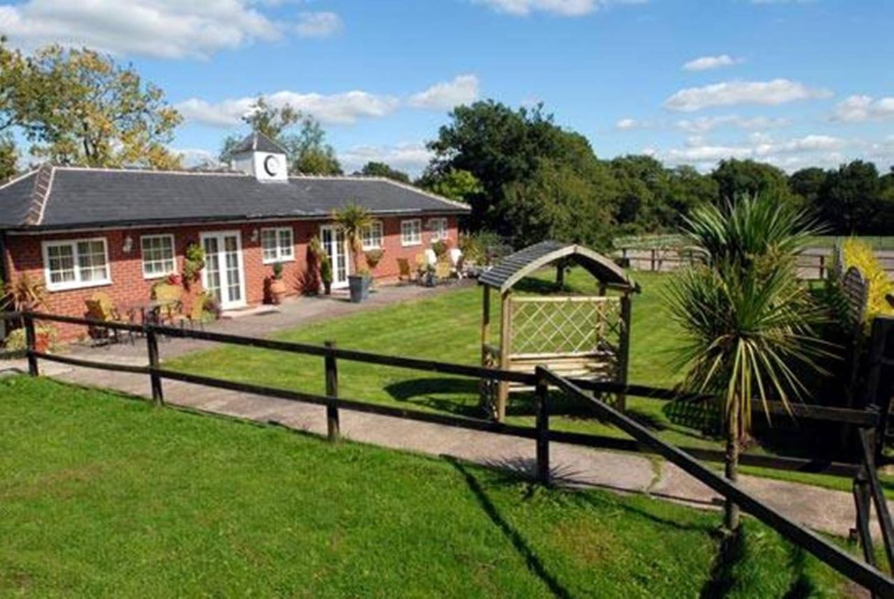Little Rushbrook Cottages Tanworth Ruang foto