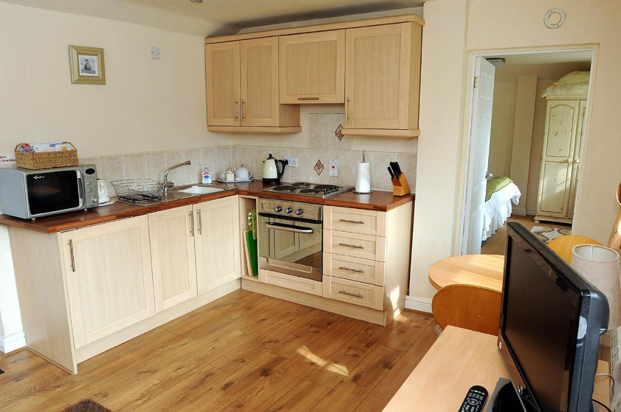 Little Rushbrook Cottages Tanworth Bagian luar foto