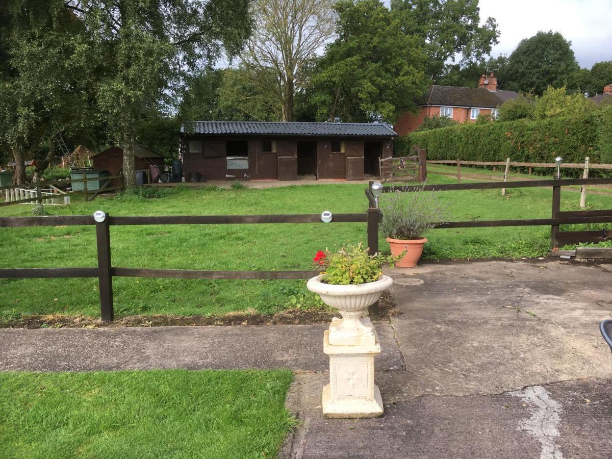 Little Rushbrook Cottages Tanworth Bagian luar foto