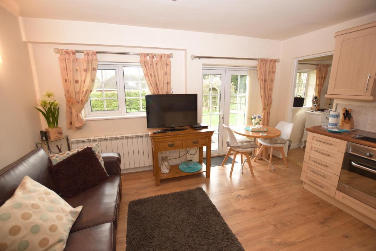 Little Rushbrook Cottages Tanworth Bagian luar foto